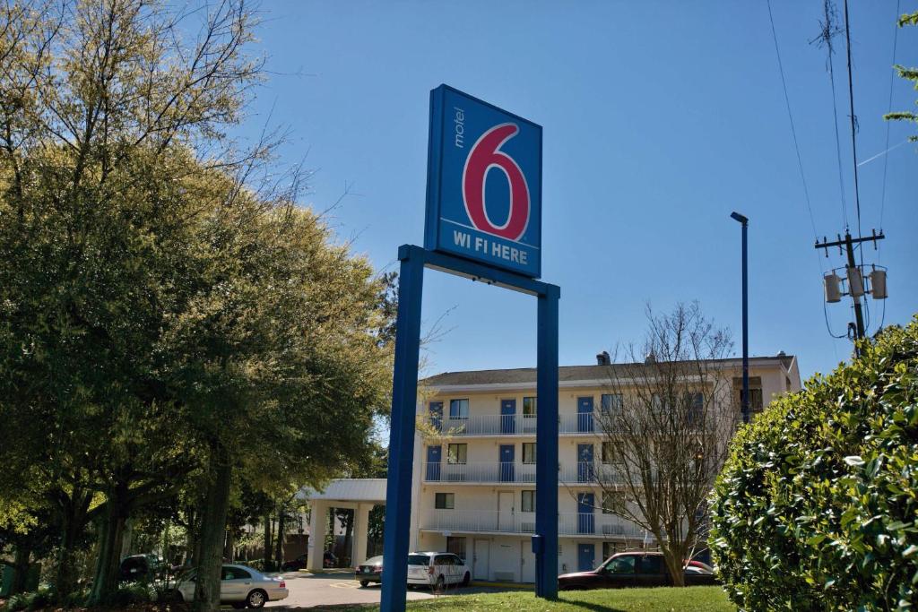 Motel 6-Tallahassee FL Main image 1